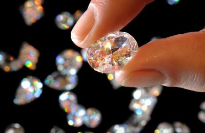 Innovative Technology or Marketing Gimmick? The Truth About Lab-Grown Diamonds